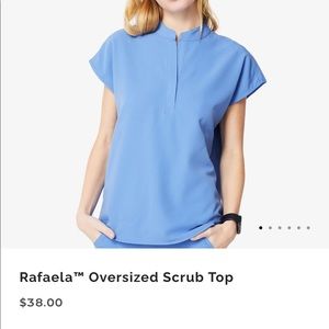 Figs scrub top in ceil blue